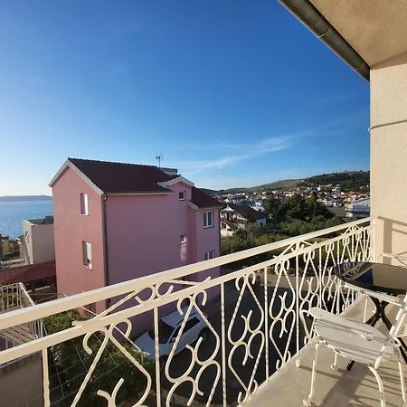 Red Hill Apartman Žaborić