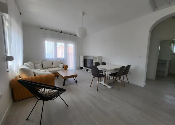 Apartment Red Hill *